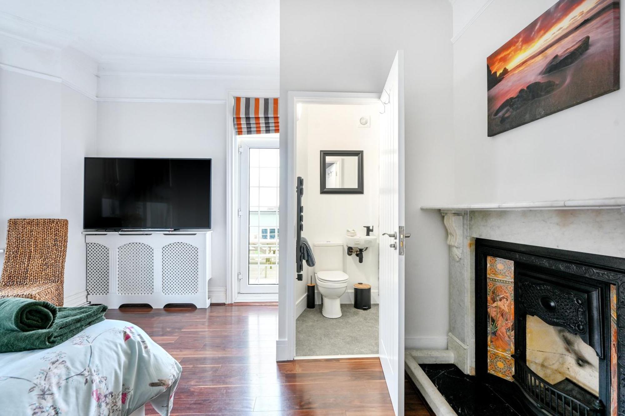 Northrise Retreat Bed & Breakfast เฮสติงส์ ภายนอก รูปภาพ